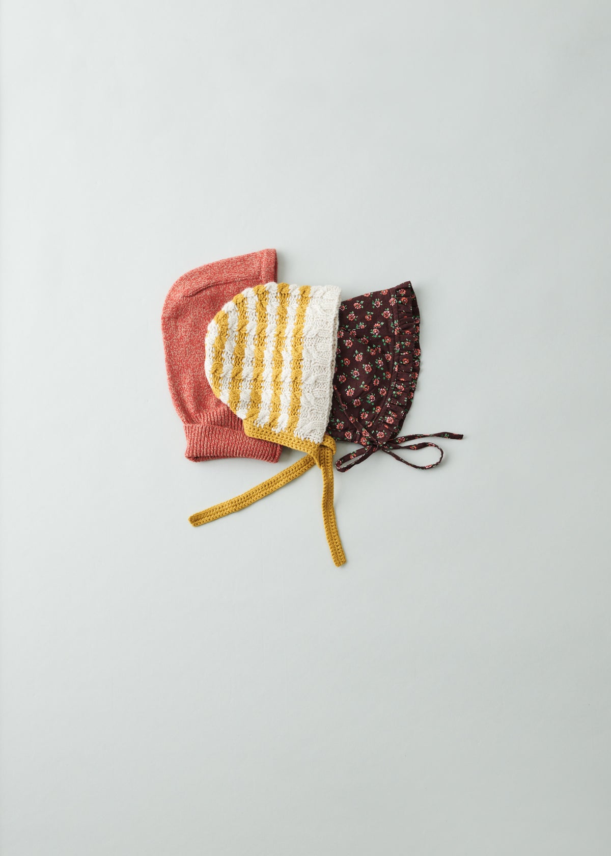 CURLEW BABY BONNET - YELLOW/WHITE