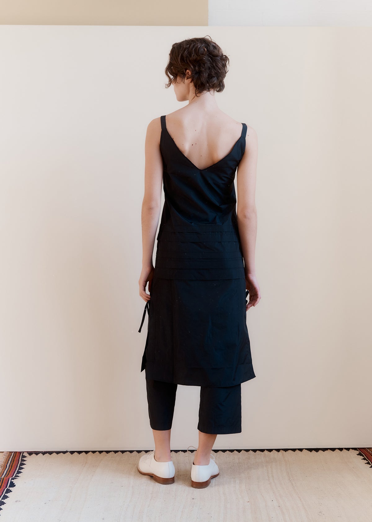 WOMEN'S  TUCK DRESS - BLACK