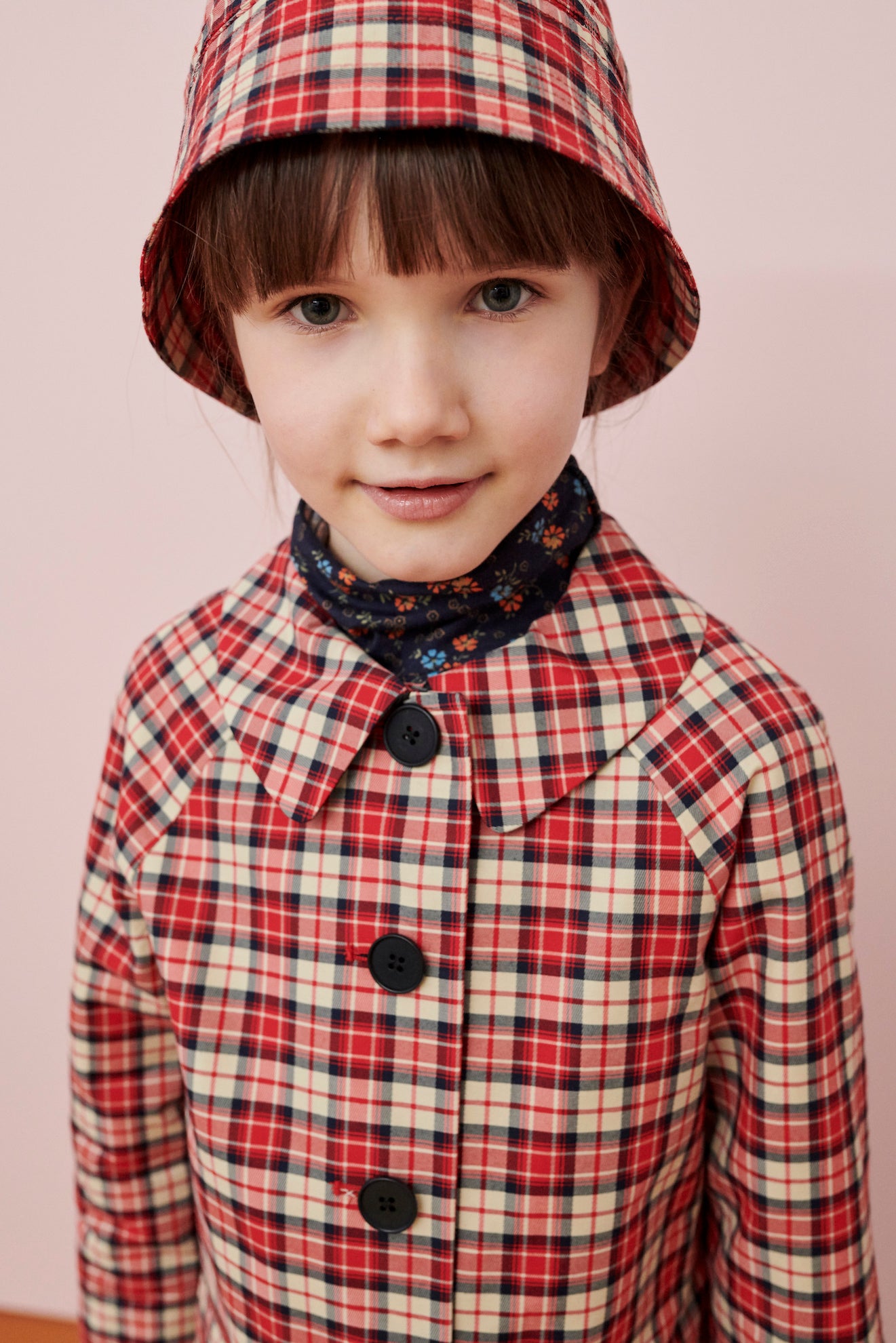 BUCKTHORNE CHILD HAT - RED CHECK
